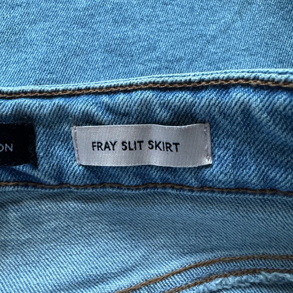 BCBGeneration Light Blue Denim fray slit skirt - Picture 3 of 6